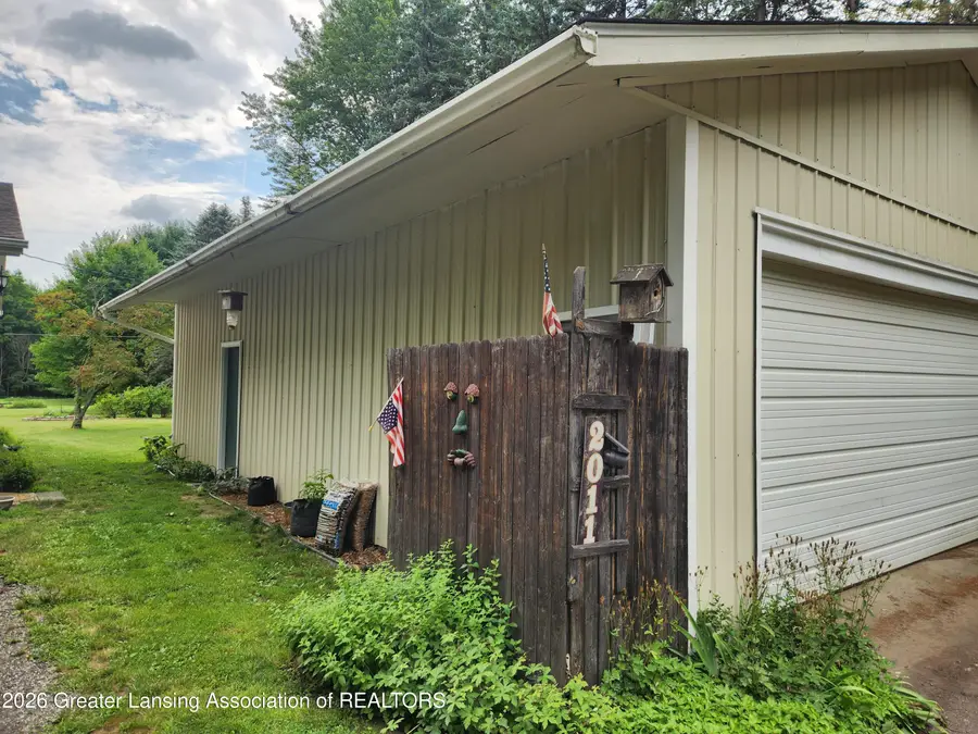 2011 Flanders Road, Charlotte, MI 48813 - #3