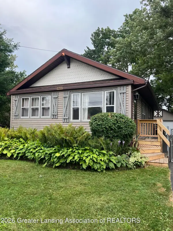 1711 Downey Street, Lansing, MI 48906