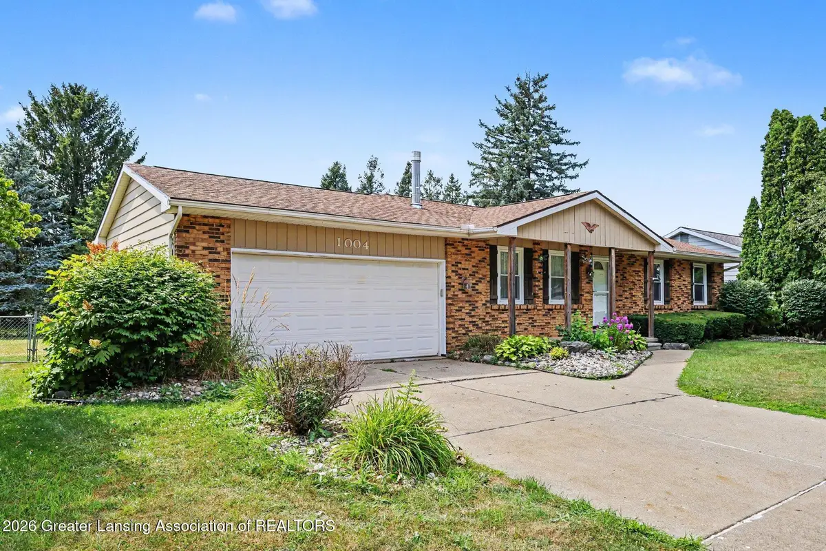 1004 Old Erin Way, Lansing, MI 48917 - #1