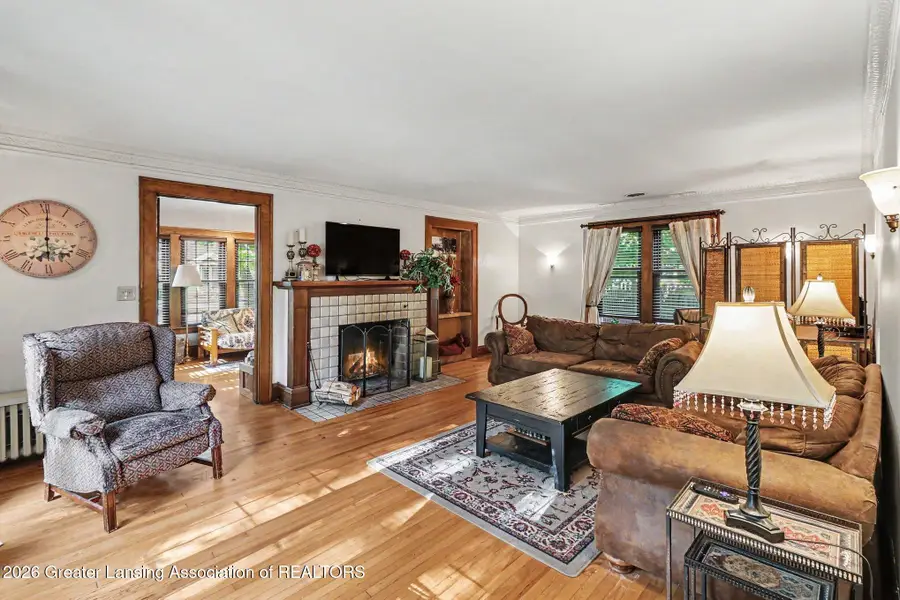 416 Carey Street, Lansing, MI 48915 - #2