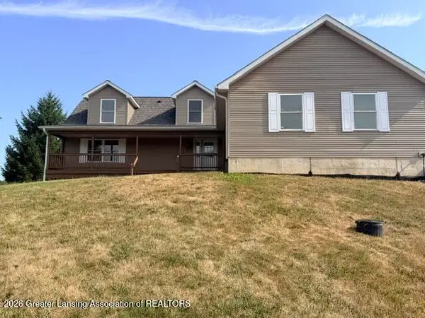 5795 E Centerline Road, St. Johns, MI 48879