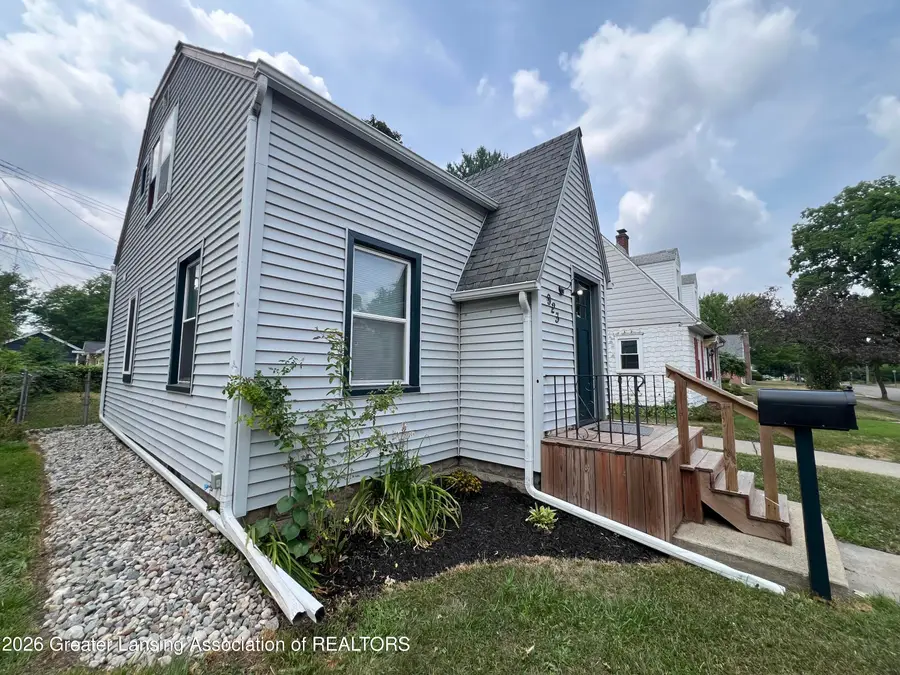 923 Cawood Street, Lansing, MI 48915 - #2