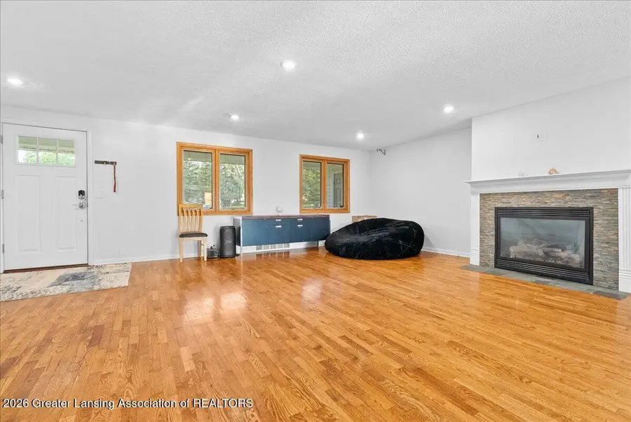 1438 N Hagadorn Road, East Lansing, MI 48823 - #3