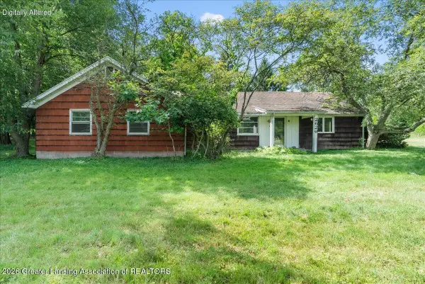 2626 Forest Avenue, Lansing, MI 48910