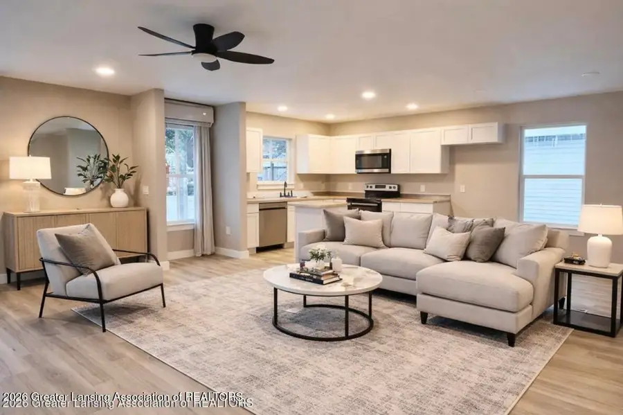 2817 W Willow Street, Lansing, MI 48917 - #2