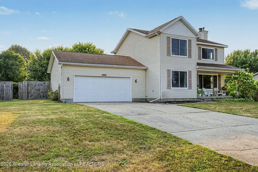 203 N Donegal Street, Eaton Rapids, MI 48827 - #3