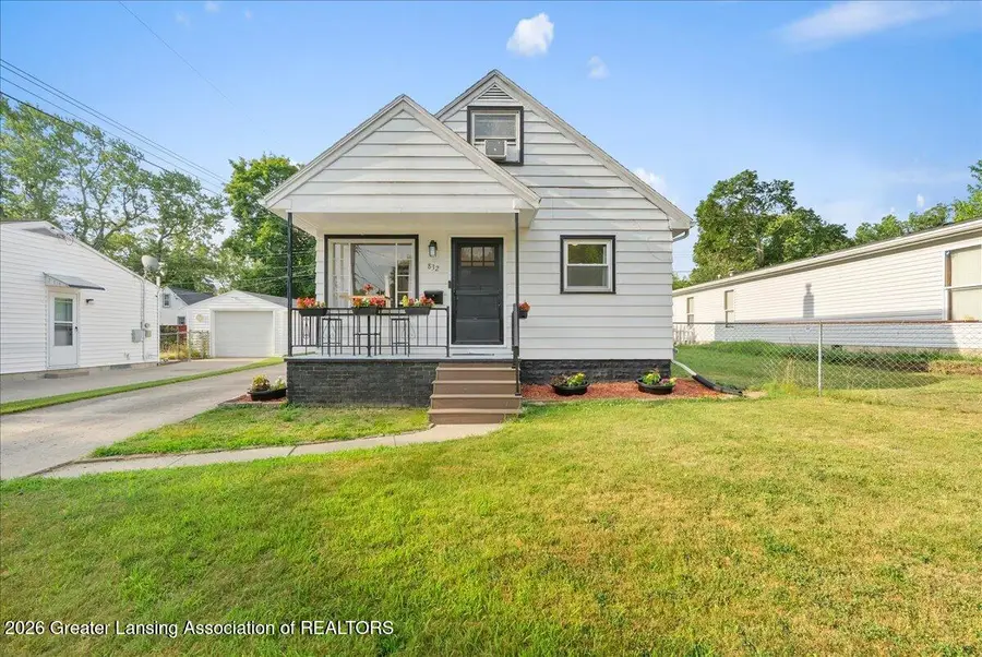 832 Irvington Avenue, Lansing, MI 48910 - #2