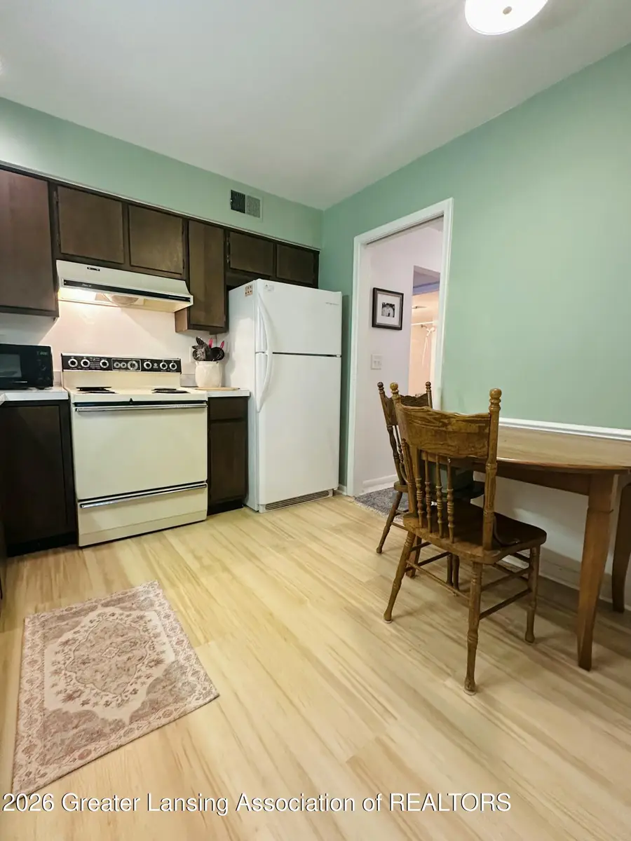 3333 Moores River Drive #811, Lansing, MI 48911 - #3
