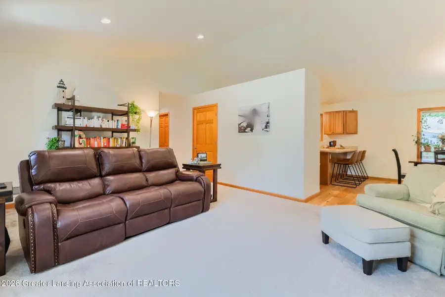 1057 Leonard Avenue, Muskegon, MI 49442 - #2
