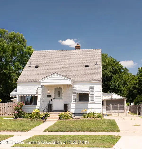 23220 Cleveland Street, Dearborn, MI 48124