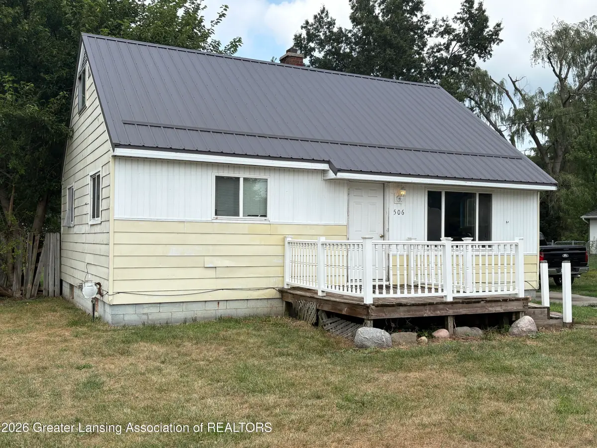 506 W Vermontville Highway, Potterville, MI 48876 - #1