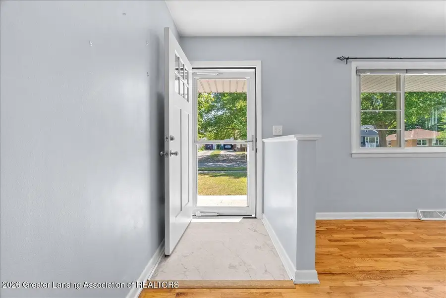 2104 Edwin Place, Lansing, MI 48911 - #3