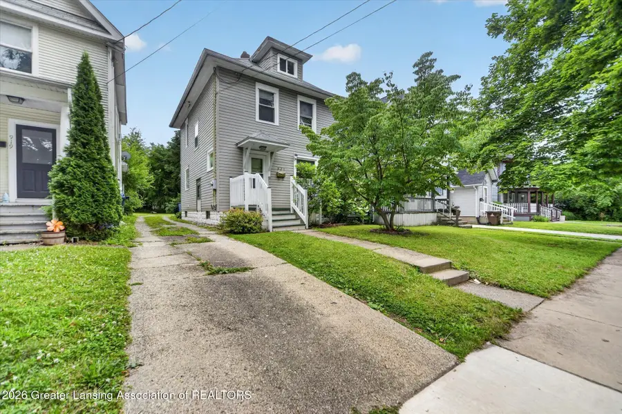 921 W Genesee Street, Lansing, MI 48915 - #2
