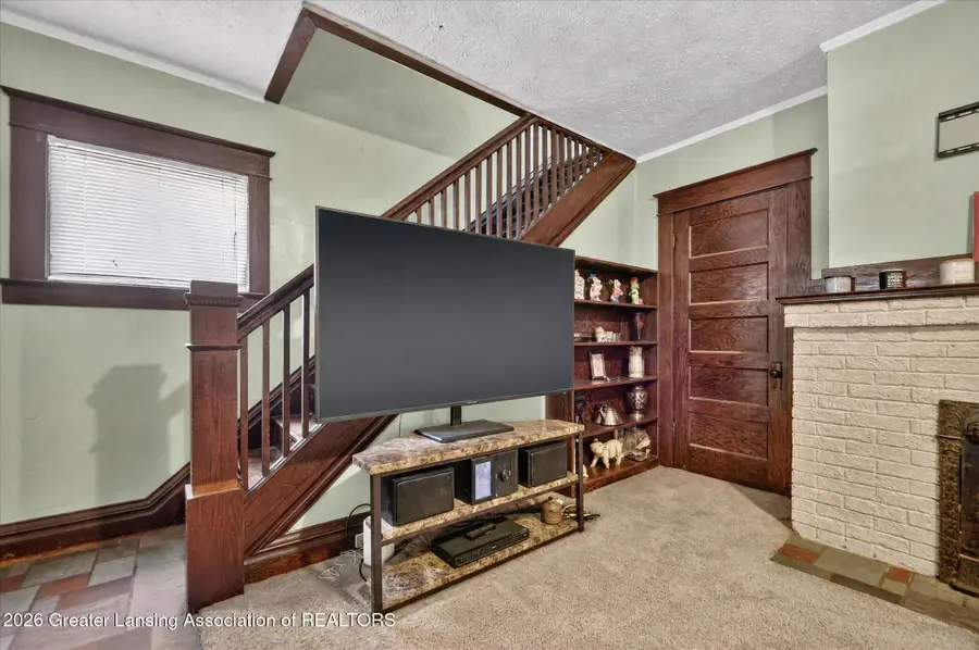 812 N Pine Street, Lansing, MI 48906 - #3