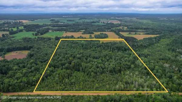 1561 22 Mile Road, Barryton, MI 49305