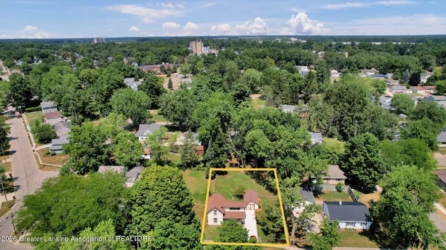 117 Fleming Street, Grand Ledge, MI 48837 - #3