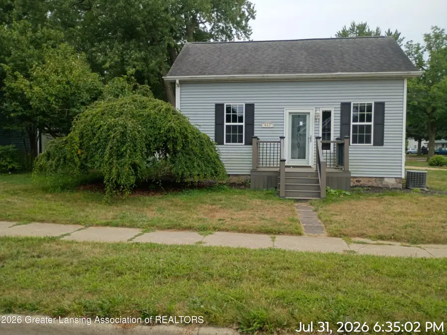 423 W Seminary Street, Charlotte, MI 48813 - #2