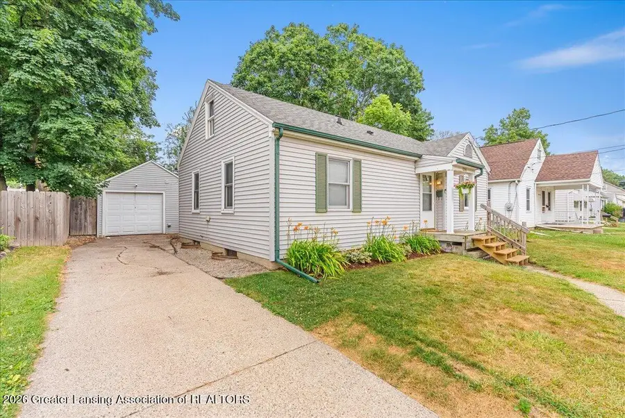 1206 Loraine Avenue, Lansing, MI 48910 - #2
