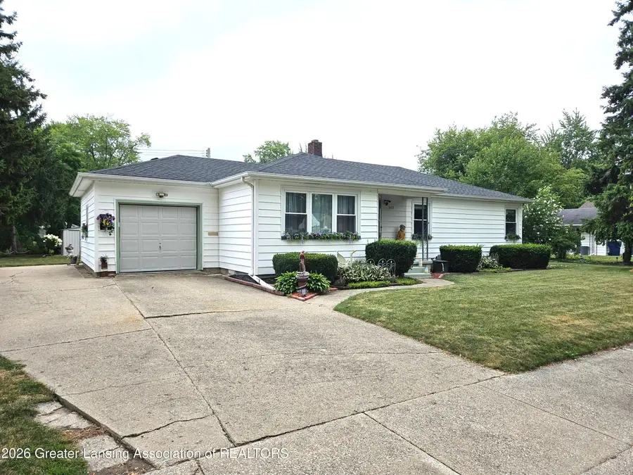 507 S Hampton Street, Bay City, MI 48708 - #3