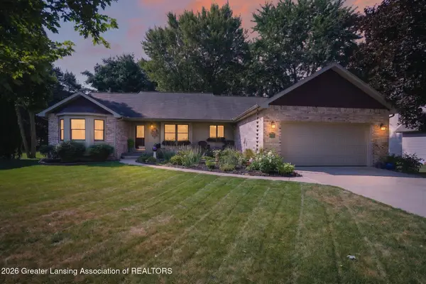 5935 Stoney Point Drive, Lansing, MI 48917