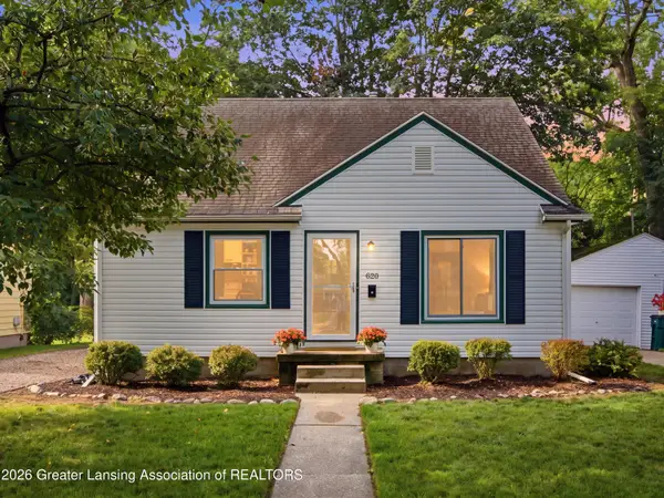 820 S Dexter Drive, Lansing, MI 48910