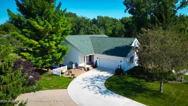 15123 Classic Drive #49, Bath, MI 48808