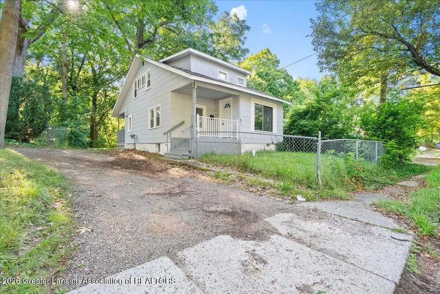 717 Leslie Street, Lansing, MI 48912 - #3