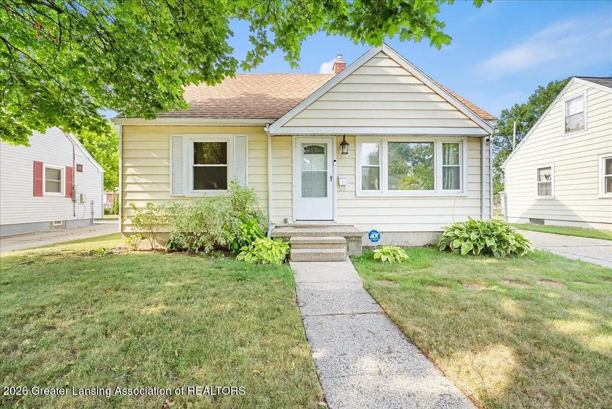 1724 Loraine Avenue, Lansing, MI 48910 - #1