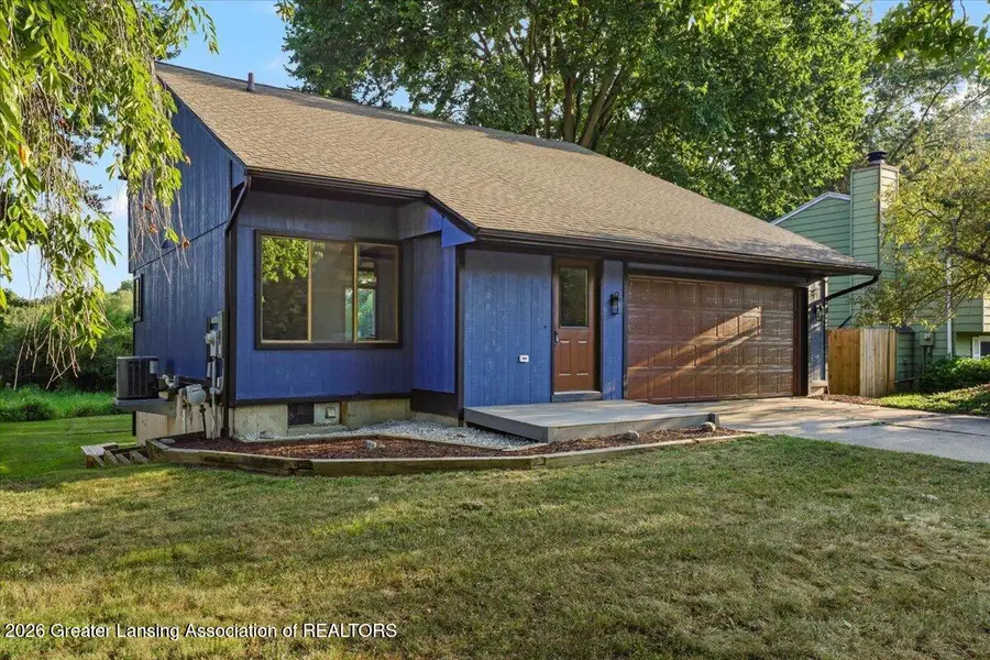 1829 Crest Street, Haslett, MI 48840 - #2