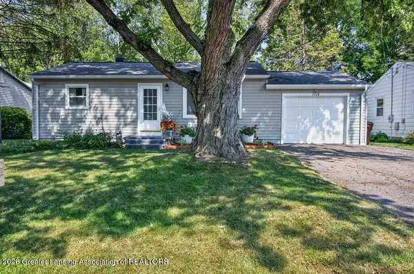 5729 Hilliard Road, Lansing, MI 48911