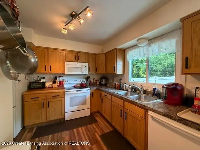903 Timber Creek Drive #137, Grand Ledge, MI 48837 - #2