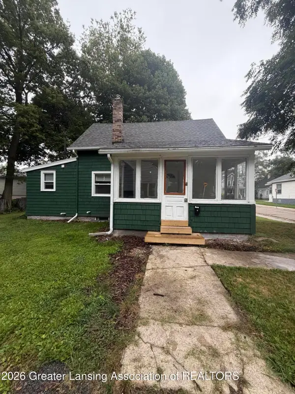 406 Pleasant, Lansing, MI 48906