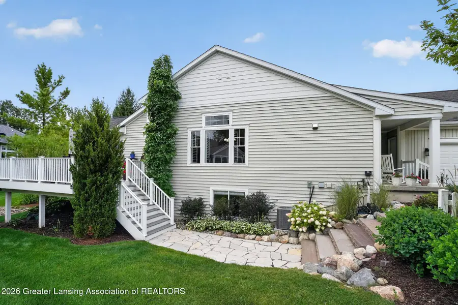 4185 Hamlet Cove, Bath, MI 48808 - #3