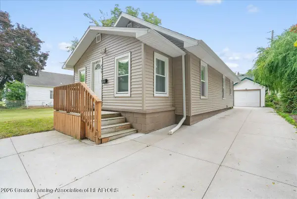 930 Durant Street, Lansing, MI 48915