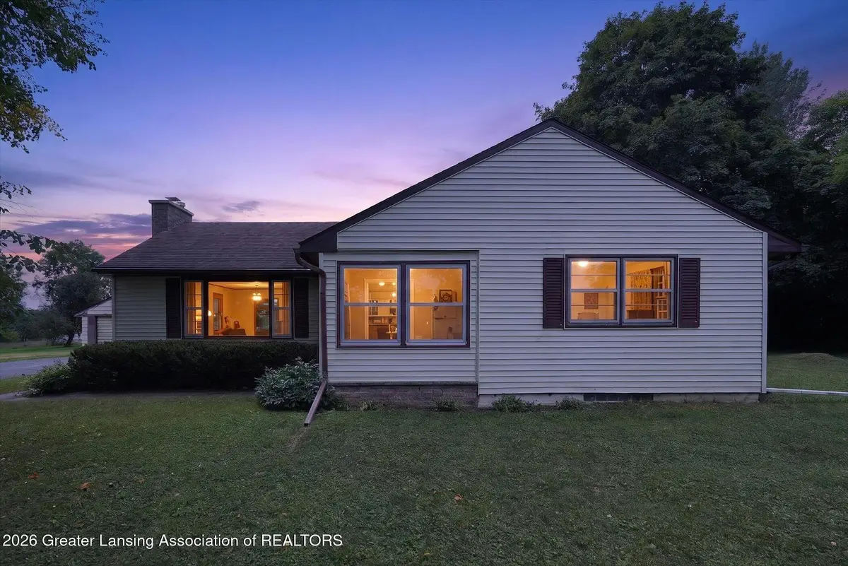 9207 W Herbison Road, Eagle, MI 48822 - #1