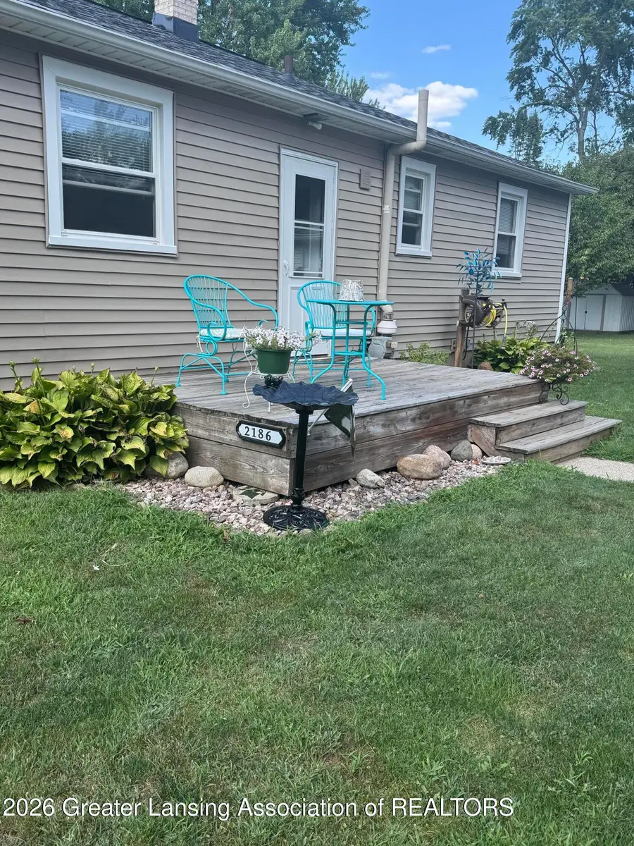 2186 Auburn Avenue, Holt, MI 48842 - #3
