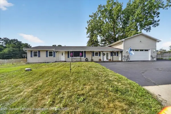 112 E Webb Drive, DeWitt, MI 48820