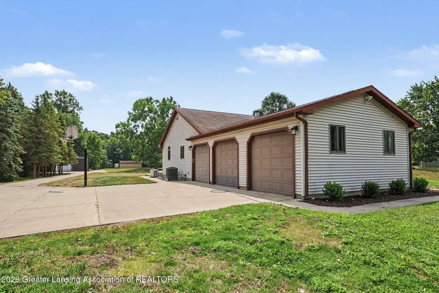 2145 E Willoughby Road, Mason, MI 48854 - #3