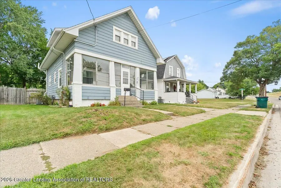 321 E Thomas Street, Lansing, MI 48906 - #3