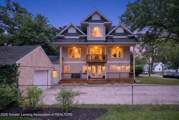 1330 N Adams Street, Owosso, MI 48867