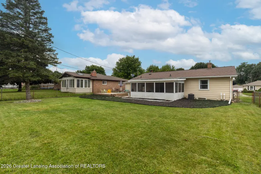 3301 Pickwick Place, Lansing, MI 48917 - #3