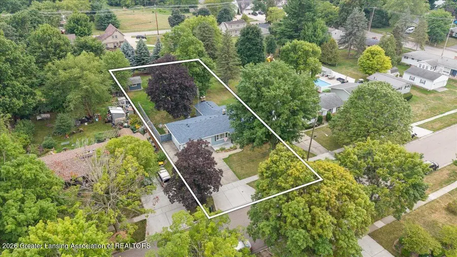 423 W Cherry Street, Mason, MI 48854 - #3