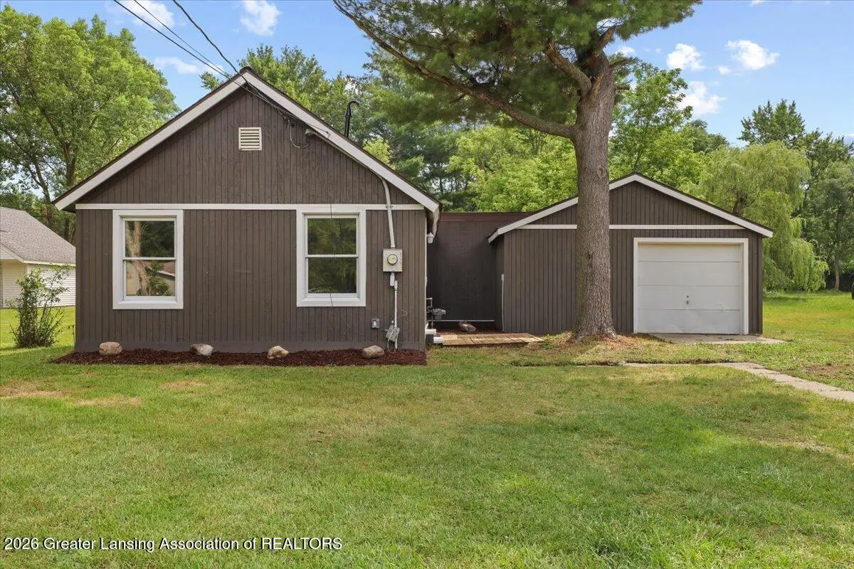 4725 Hughes Road, Lansing, MI 48910 - #1