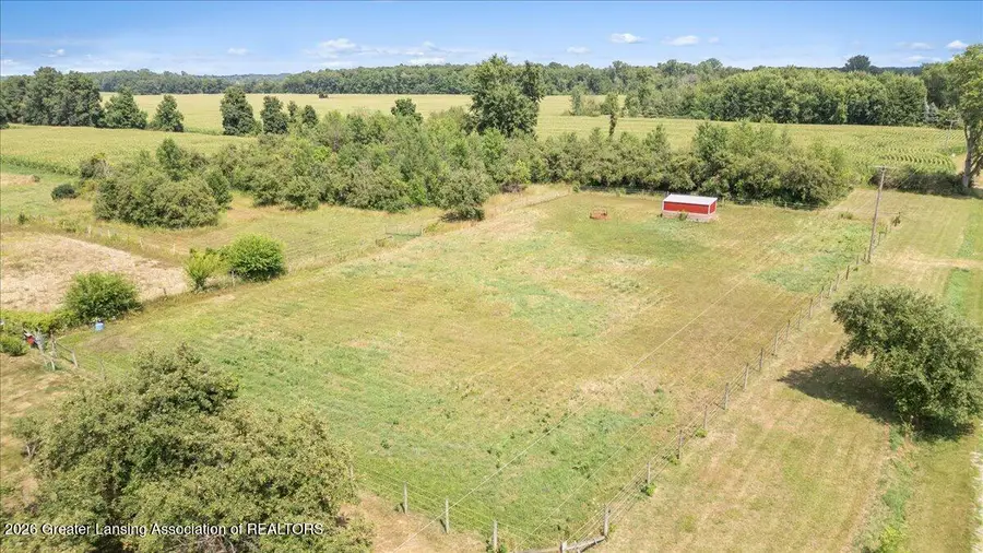 4147 E Strange Highway, Grand Ledge, MI 48837 - #3