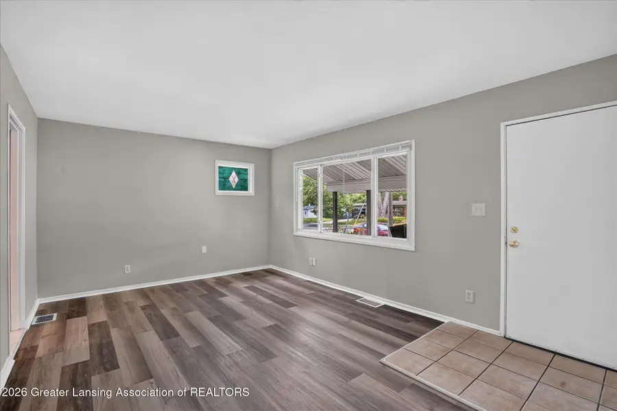 1002 Dornell Avenue, Lansing, MI 48910 - #3