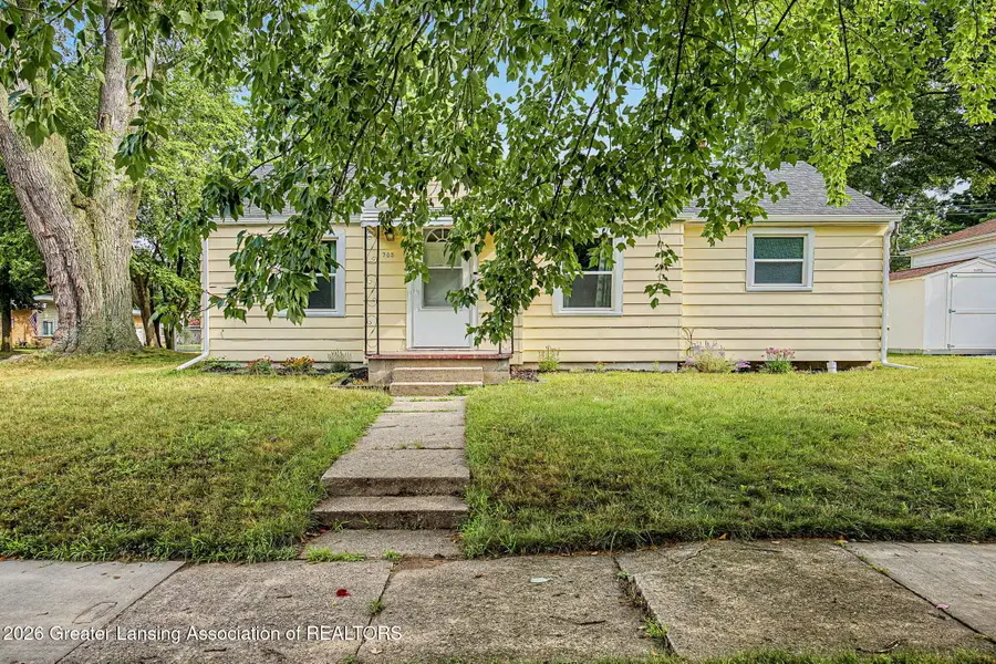 705 Ridgewood Avenue, Lansing, MI 48910 - #3