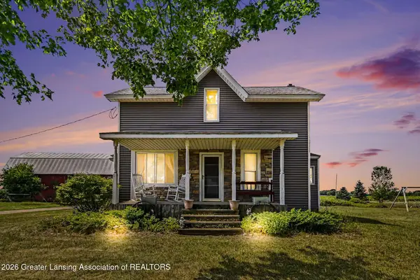 6749 N Saint Clair Road, Elsie, MI 48831