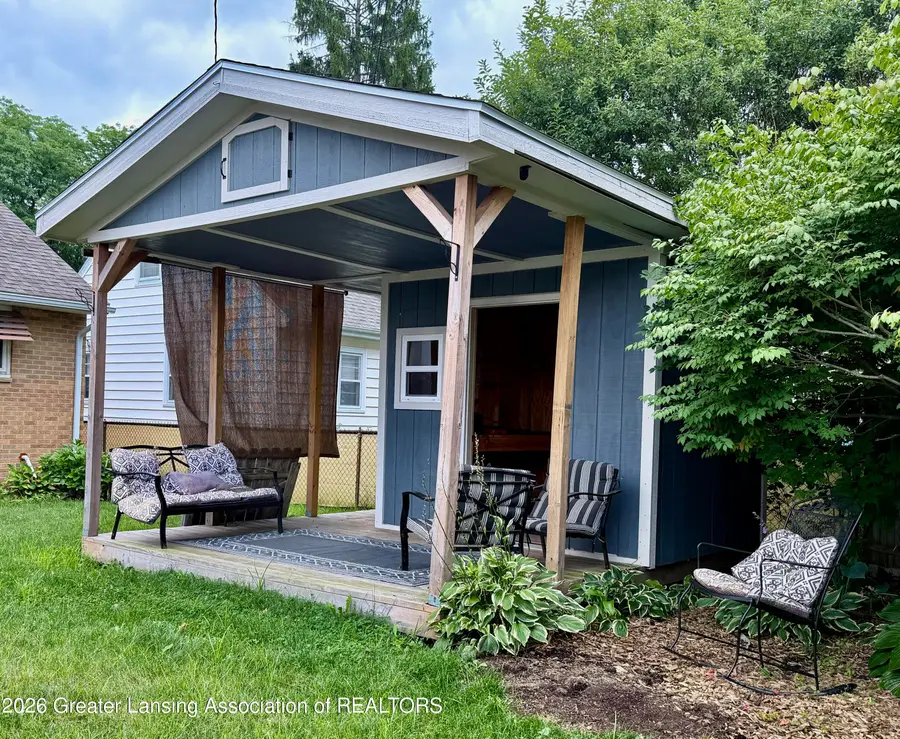 2510 Wellington Road, Lansing, MI 48910 - #2