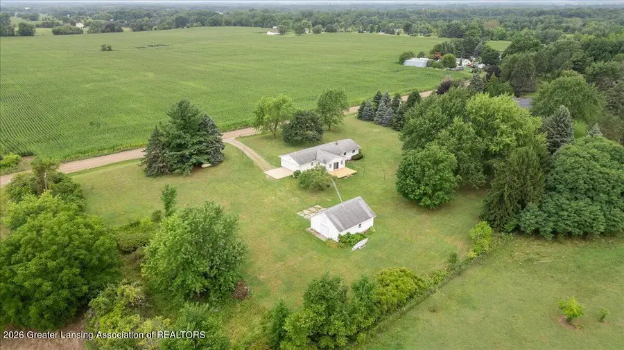 11219 S Lowell Road, Dewitt, MI 48820 - #2