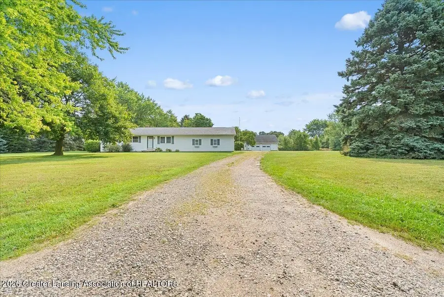 11219 S Lowell Road, Dewitt, MI 48820 - #3